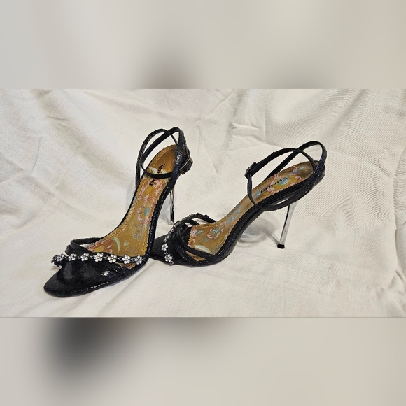 Spring 3 1/2" Stilettos size UK 37 - Picture 4 of 9